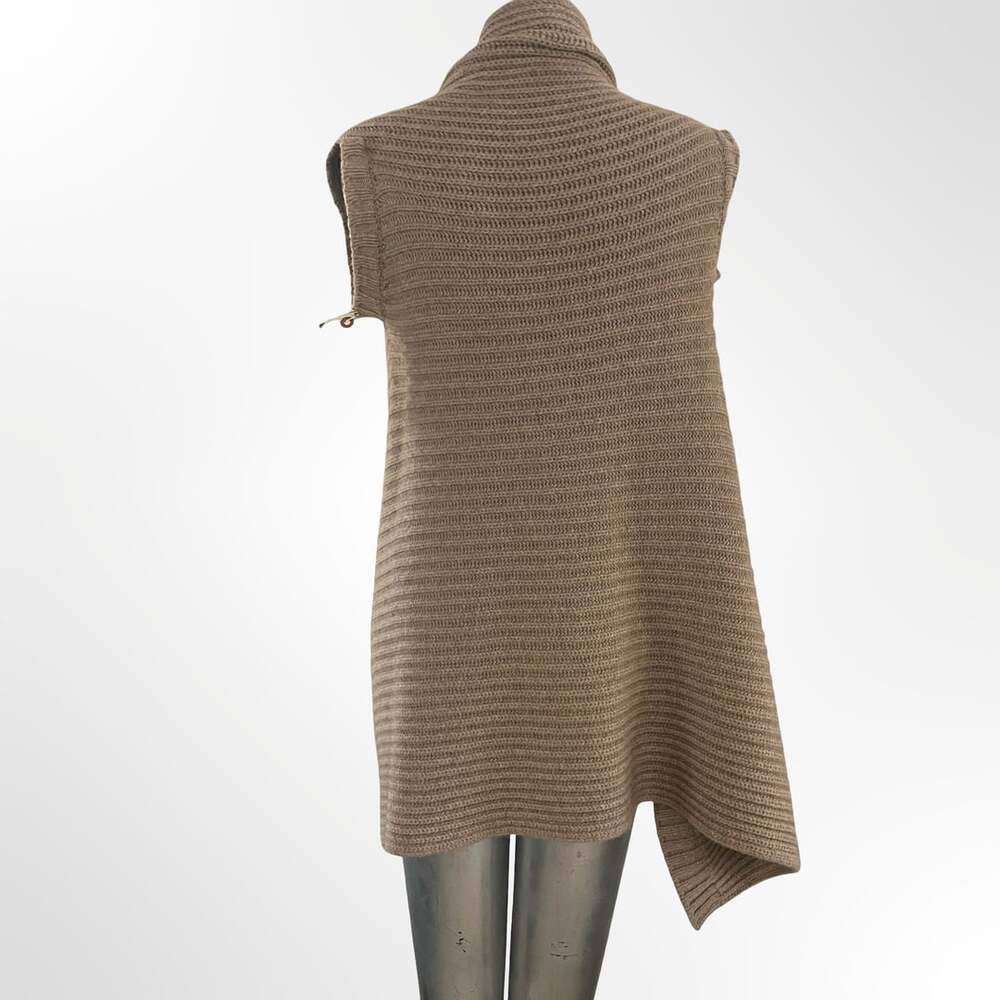 Ribbed Knit Sweater Vest Size 36 Brown Sleeveless Asymmetric - Picture 4 of 8
